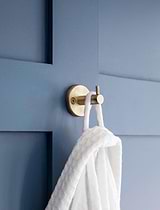 Novello Single Hook Antique Brass