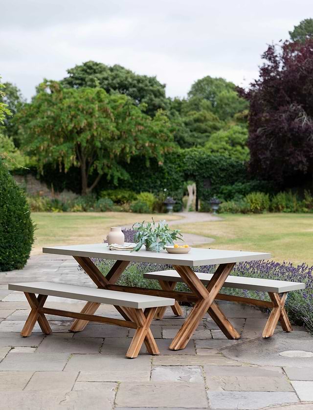 Table bench garden 2025