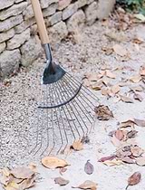 Hawkesbury Leaf Rake