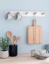 Melcombe 5 Peg Rail Lily White