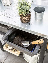 Moreton Potting Bench