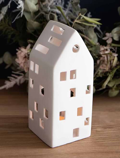 Airdrie Tealight House Medium White