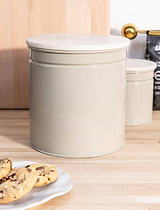 Brompton Biscuit Tin Clay