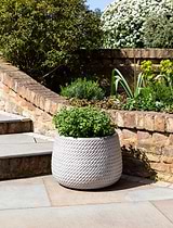 Bramdean Round Planter 50 cm Brown