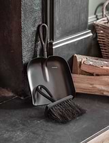 Latton Ash Shovel and Brush Set Black
