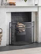 Bretforton Fire screen Small Black