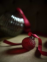 Elkstone Christmas Baubles Set of 3 Berry