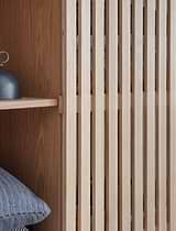 Linear Large Storage Unit