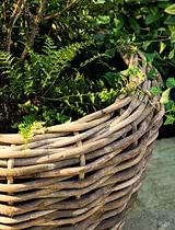 Elmhurst Rattan Planter on Wheels XXL Grey