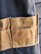 Classic Garden Apron Charcoal & Natural