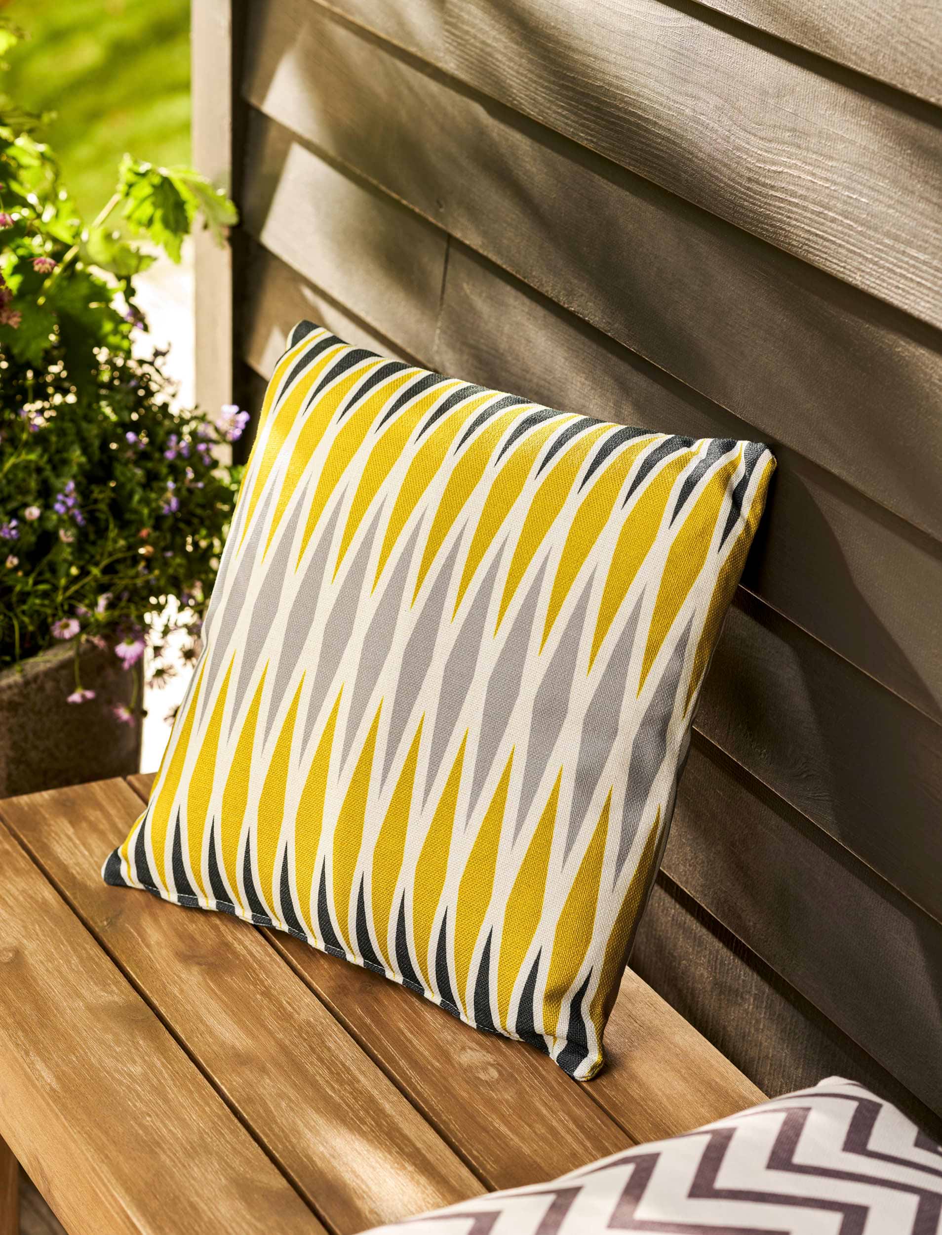 Grove Diamond Outdoor Cushion Yellow