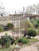 Charlbury Obelisk Plant Support Small Black