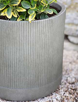 Cutsdean Planter 43cm Green