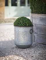 Malmesbury Planter 38cm