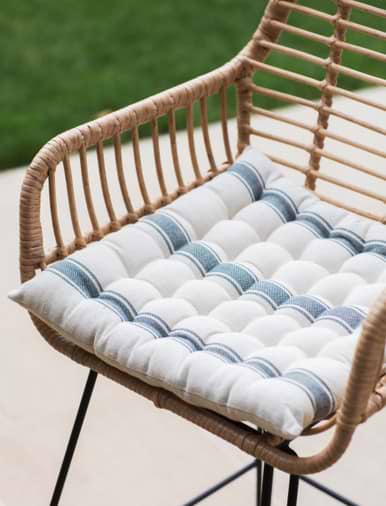 Garden trading bench sale cushion