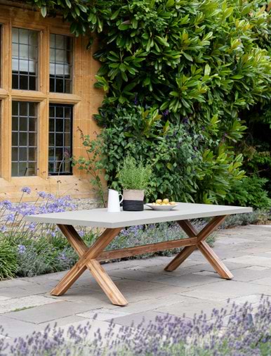Narrow outdoor top dining table