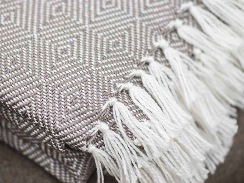 Close up of Diamond blanket in Grey