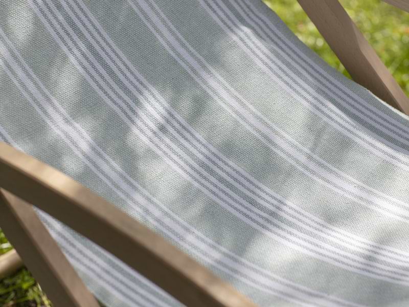 Rocking Deck Chair in Peppermint