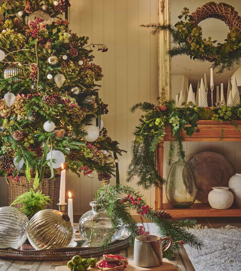 Dressing your home for Christmas, with Frank Newbold