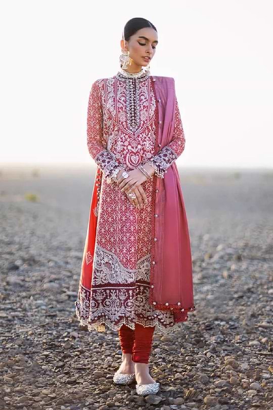 Sana Safinaz Luxury Lawn 2023 - 09A