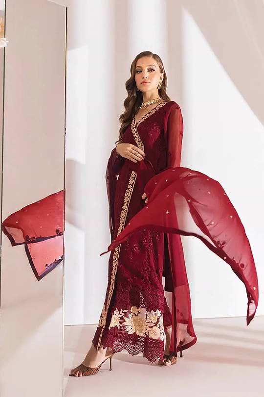 Tempting Berry - Azure Luxe Eid Edition 2023 - Image 2