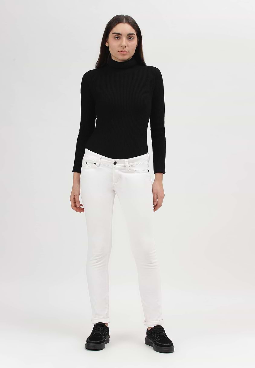 Re.Street Rebel | White Low Rise Regular Slim Jeans