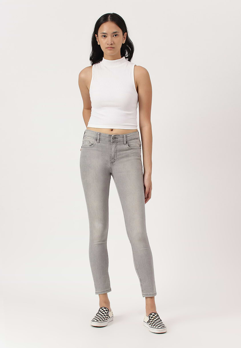 UnWaste Pledge | Grey Mid Rise Cropped Skinny Jeans