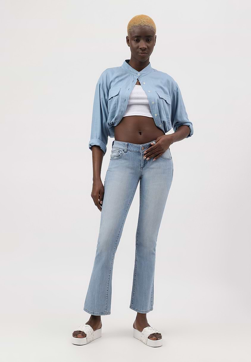 UnExcess Pledge | Light Indigo Low Rise Regular Bootcut Jeans