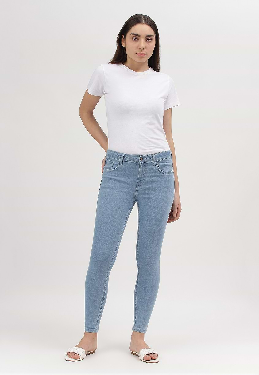 UnExcess Pledge | Light Indigo Mid Rise Cropped Skinny Jeans