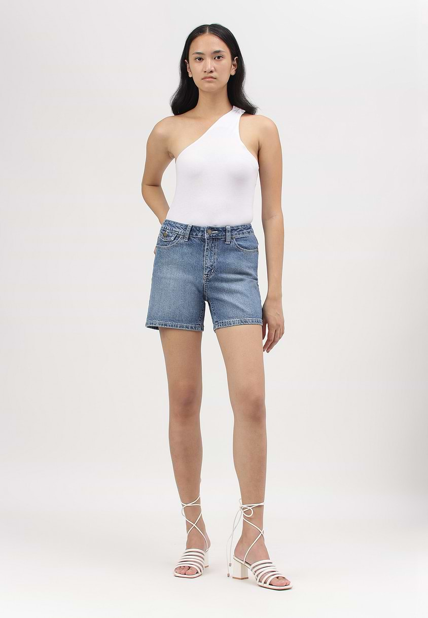 UnExcess Pledge | Mid Indigo Mid Rise Straight Shorts