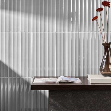 Colorplay Fluted Gray 4.5x18 3D Glazed Crackled Ceramic Tile