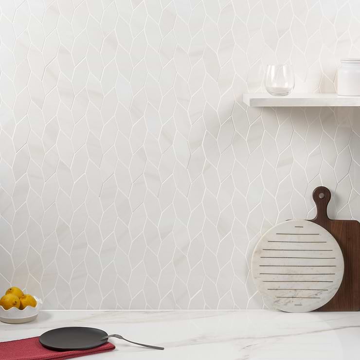 Minera Dolomite Warm White  Foliage Marble Look Polished Porcelain Mosaic Tile