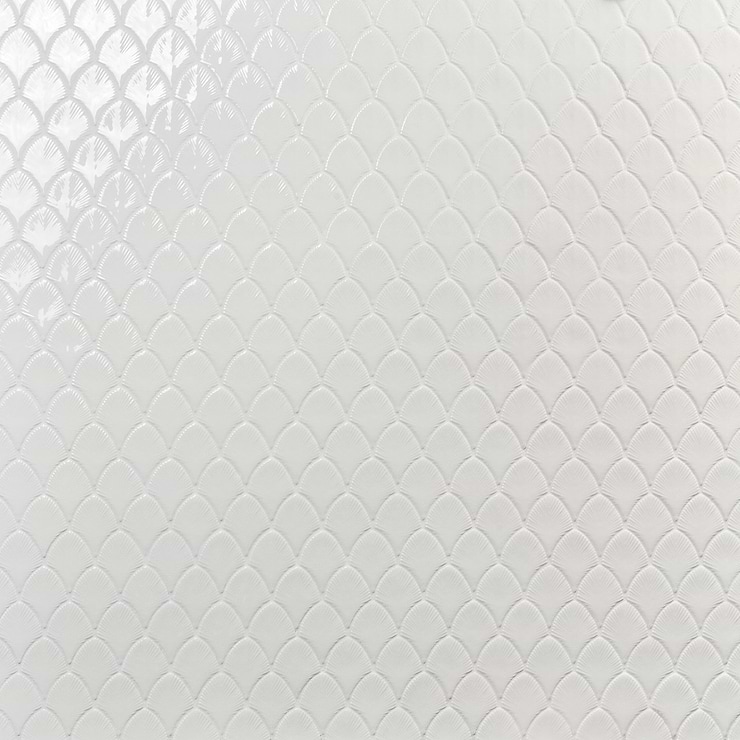 Nabi Blanco White 3x4" Fishscale Polished Glass Mosaic Tile