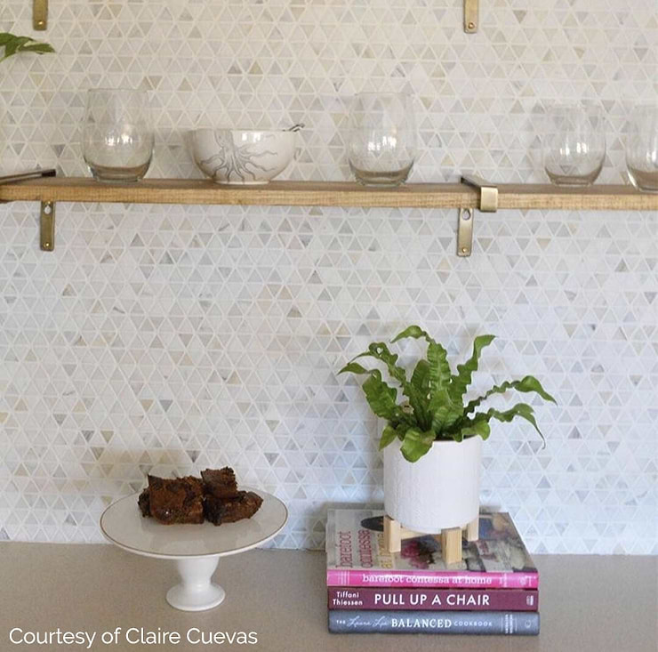 Aspekt Calacatta Triangles White Honed Marble Mosaic