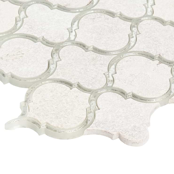 Veranda Niveous Quartz Polished Mosaic Tile with Mirrored Accents