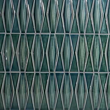 Nabi Harlequin Deep Emerald Green 2x8 Glossy Crackled Glass Mosaic