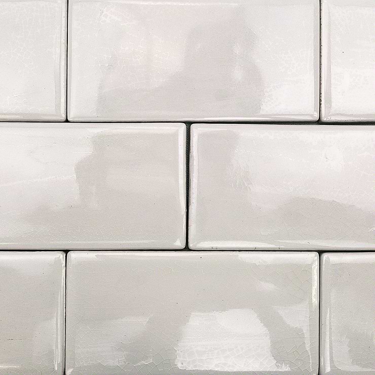 Nabi Glacier White 3x6 Crackled Glass Tile
