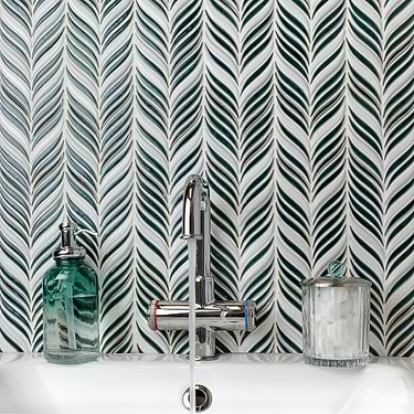 Nabi Alula Deep Emerald Green Glossy Crackled Glass Mosaic