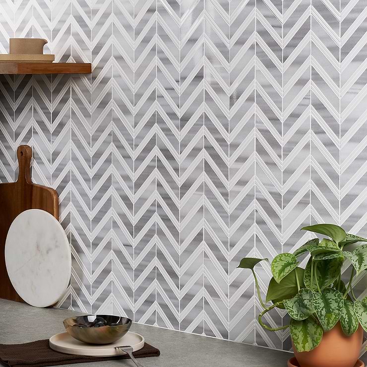 Monarch Cipollino With Thassos Strips Herringbone Polished Marble Tile