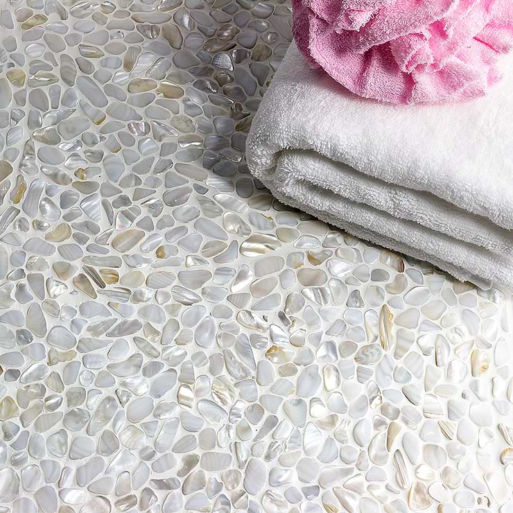 Oyster White Pebbles Polished Pearl Mosaic; in White & Pearl Pearl; for Backsplash, Kitchen Wall, Wall Tile, Bathroom Wall, Shower Wall; in Style Ideas Beach, Classic, Contemporary