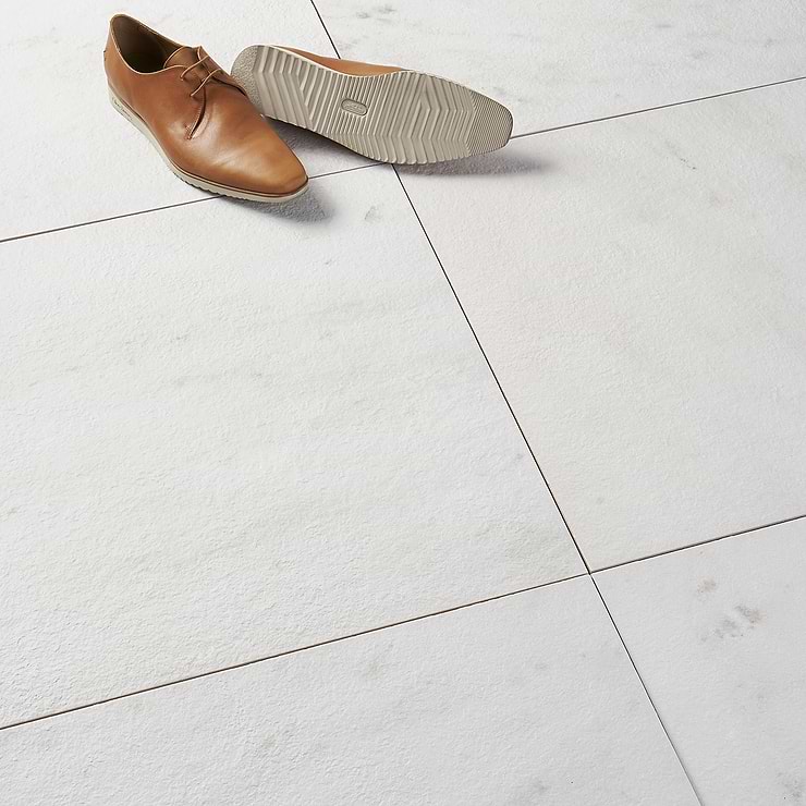 Stronger Calacatta 24x24 Textured Porcelain 2CM Outdoor Paver