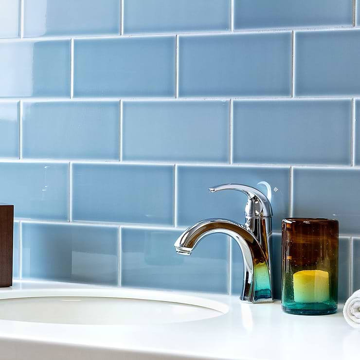 Vector Azul 4x8 Polished Ceramic Tile