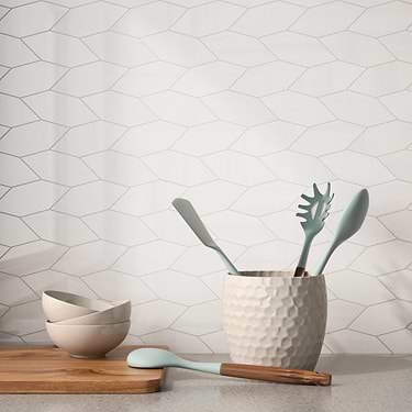 Minera Dolomite Warm White Foliage Polished Porcelain Mosaic Tile