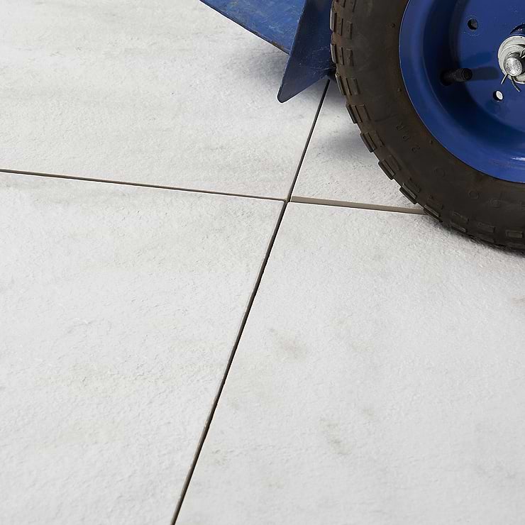Stronger Calacatta 24x24 Textured Porcelain 2CM Outdoor Paver