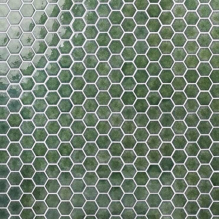 Nabi Glass Deep Emerald Green 3" Crackled Glossy Glass Mosaic Tile