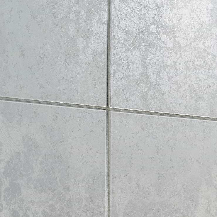 Vetrite Resham Glacial 9x18 Polished Glass Tile