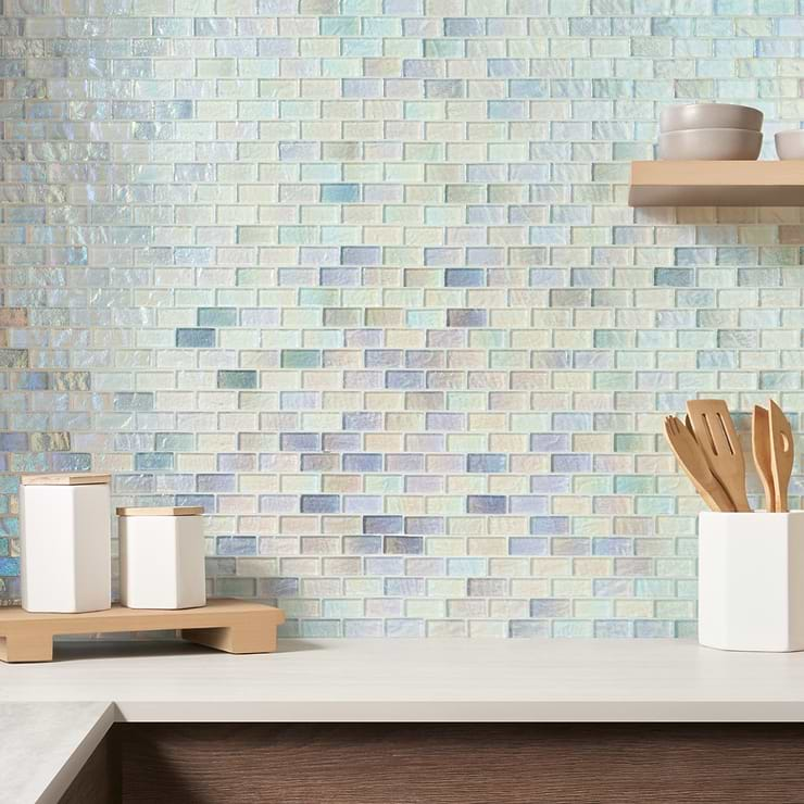 Splash Glacier White 1x2 Polished Glass Mosaic Tile