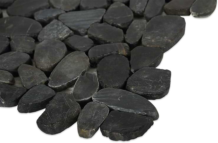 Cobblestone Polished Noir_corner_closeup