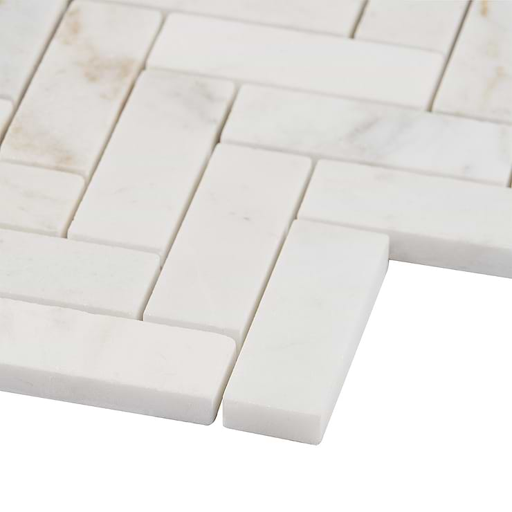 Alaska White 1x3" Herringbone Polished Marble Mosaic Tile