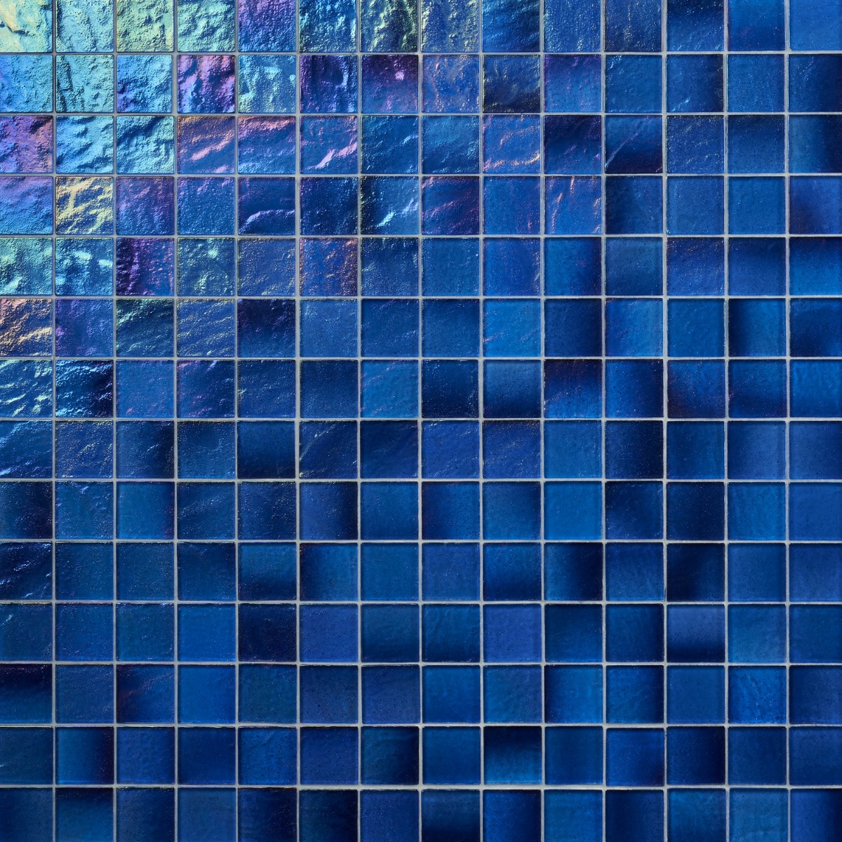 Splash Lagoon Blue 2x2 Polished Glass Mosaic Tile